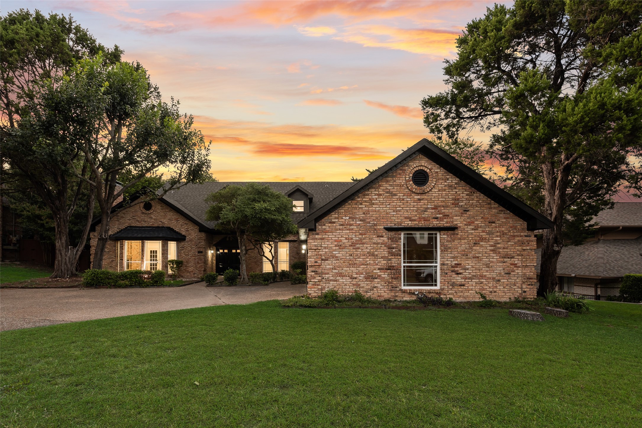 811 Cobblestone Court Cedar Hill TX 75104