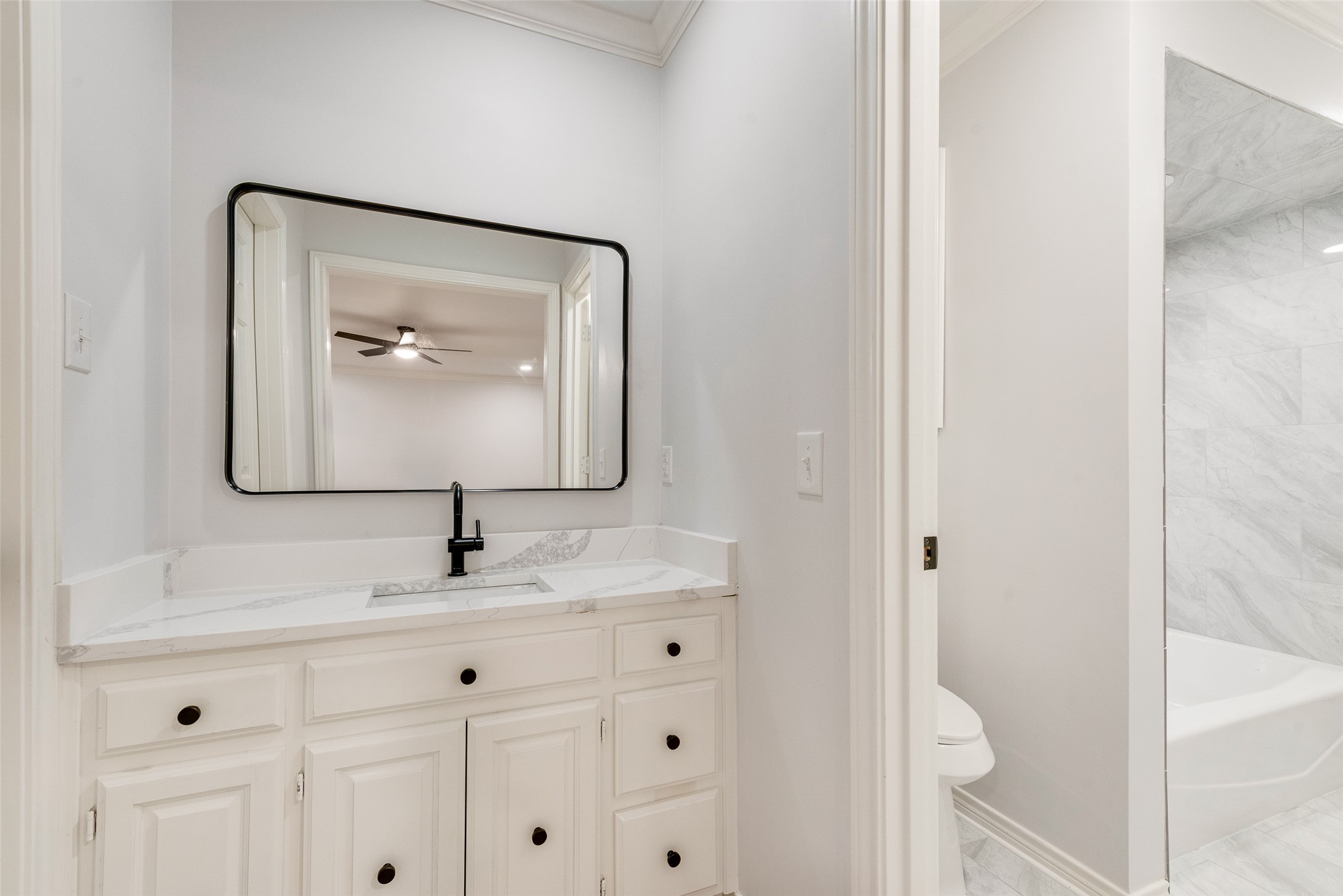811 Cobblestone Court Cedar Hill TX 75104
