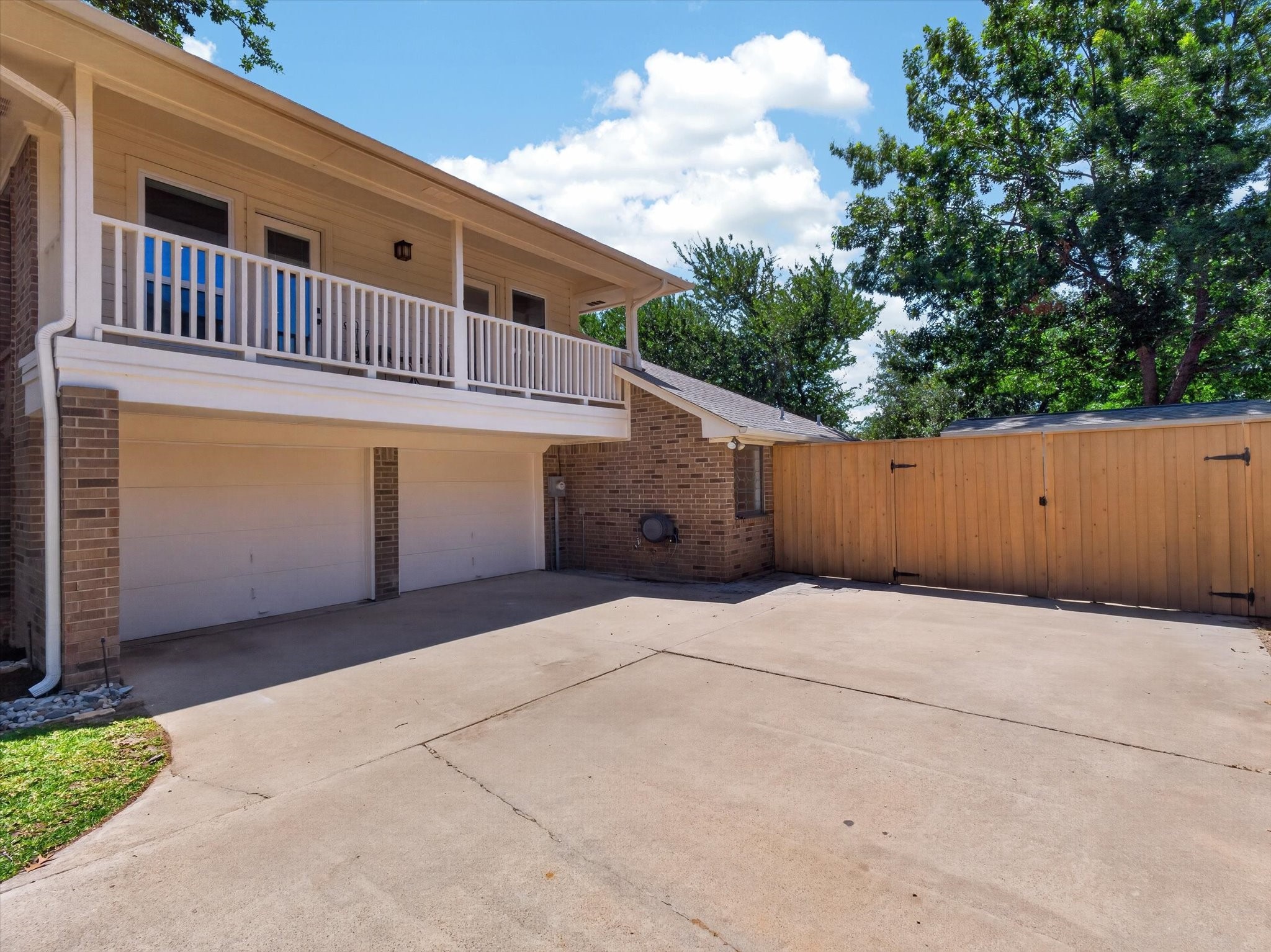1515 Mission Hills Lane Corinth TX 76210