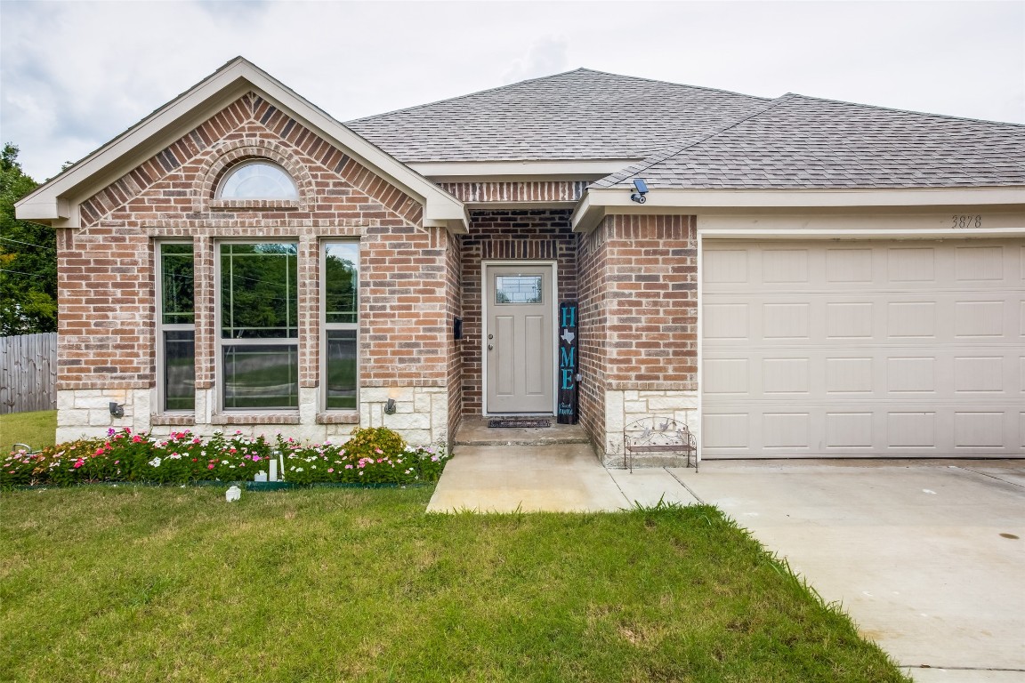 3878 Castle Hills Drive Dallas TX 75241