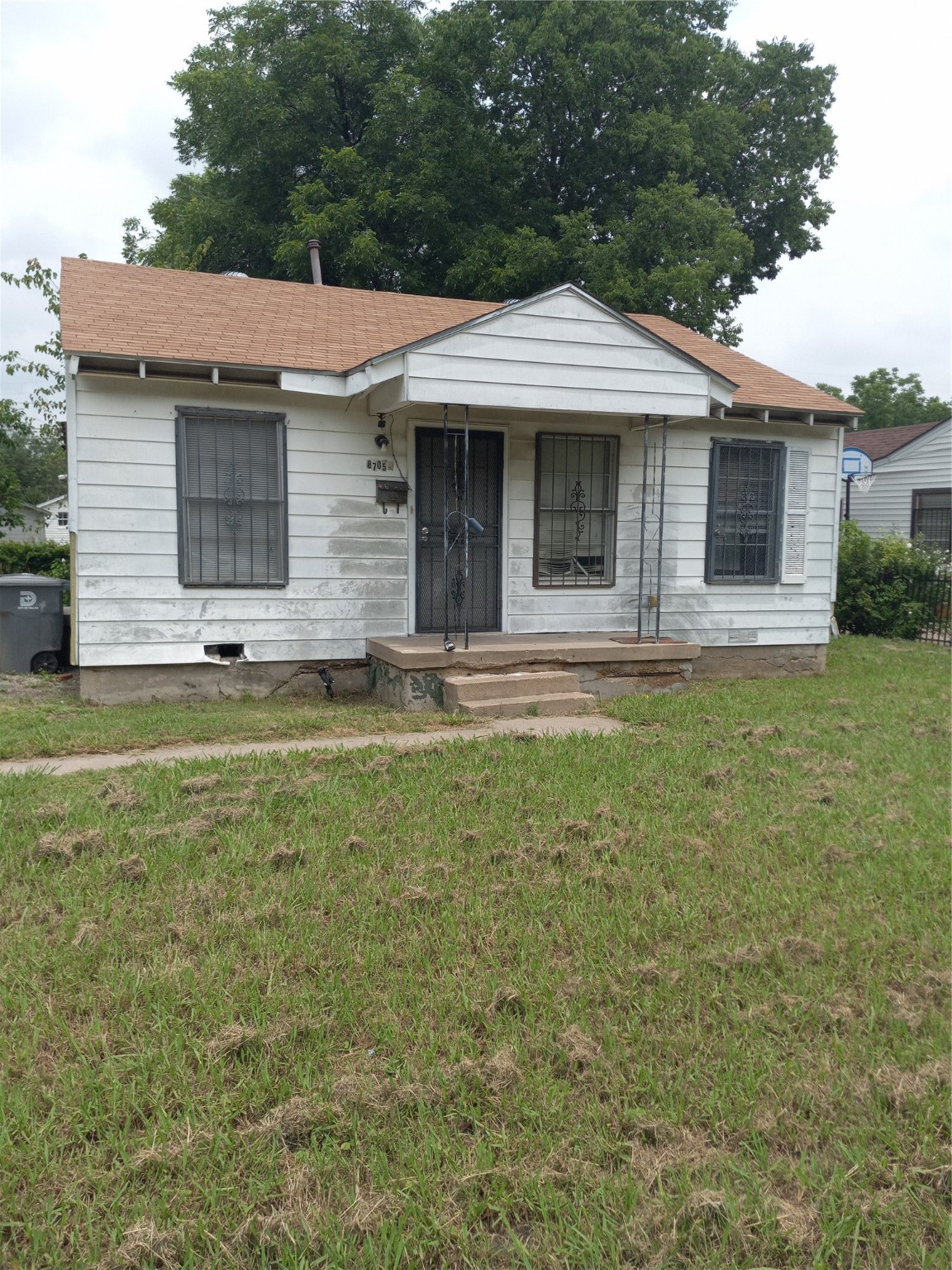 8705 Craige Drive Dallas TX 75217