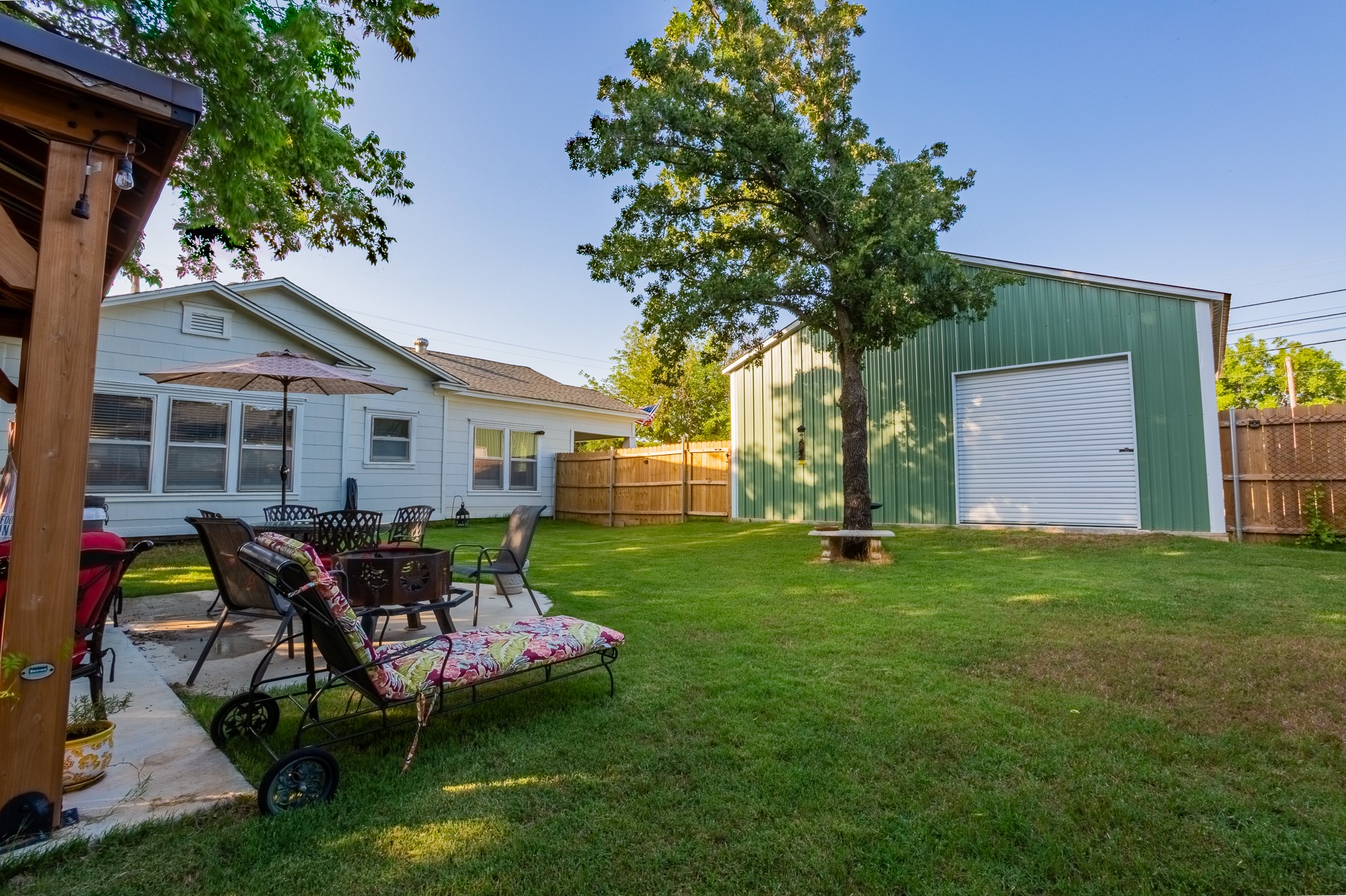611 Grayson Street Nocona TX 76255