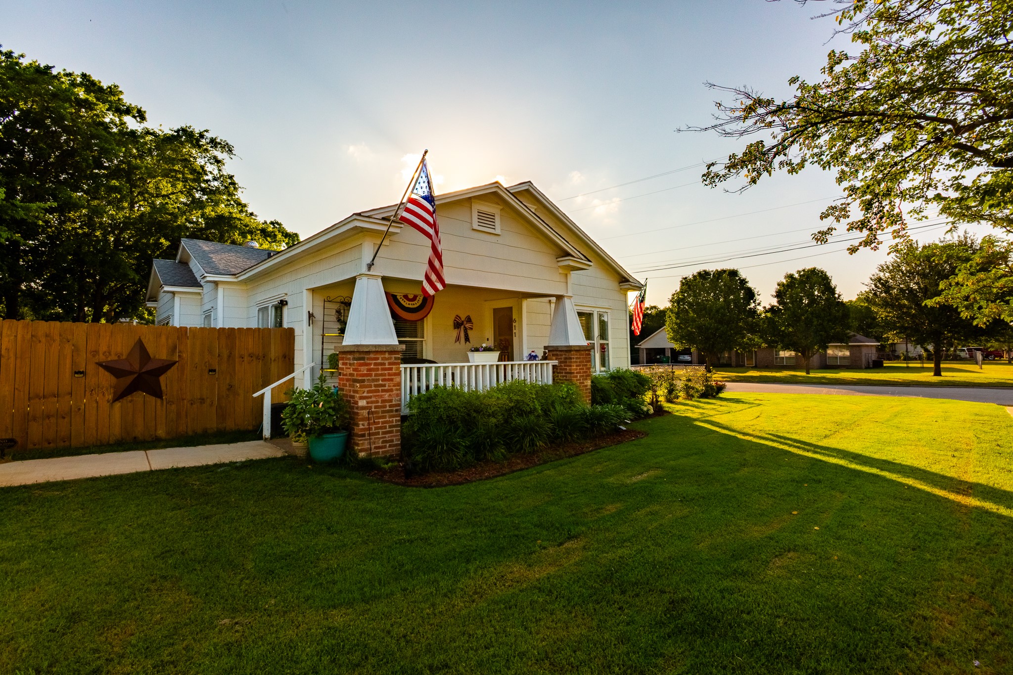 611 Grayson Street Nocona TX 76255