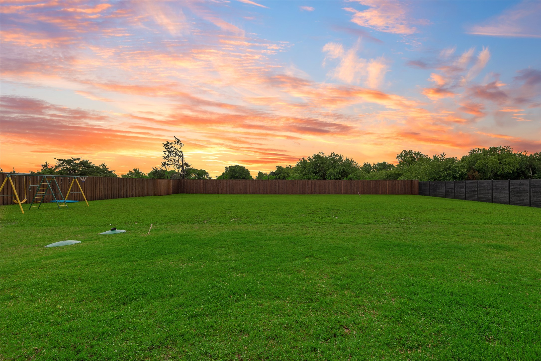 418 Whispering Way Red Oak TX 75154