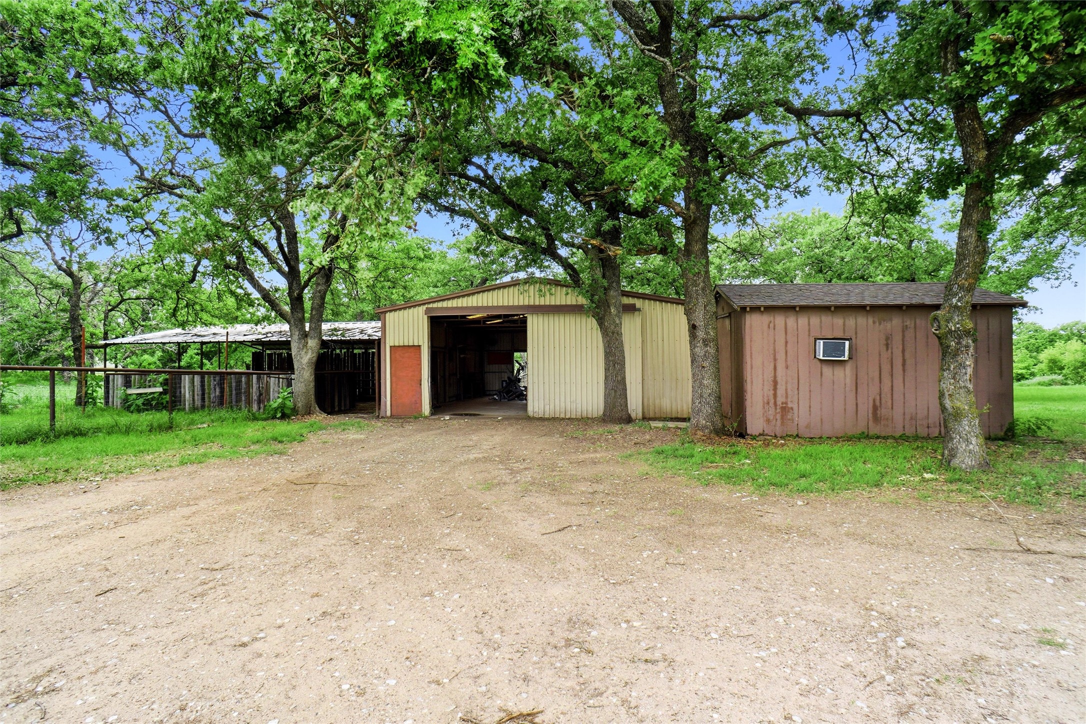 151 Private Road 1989 Chico TX 76431