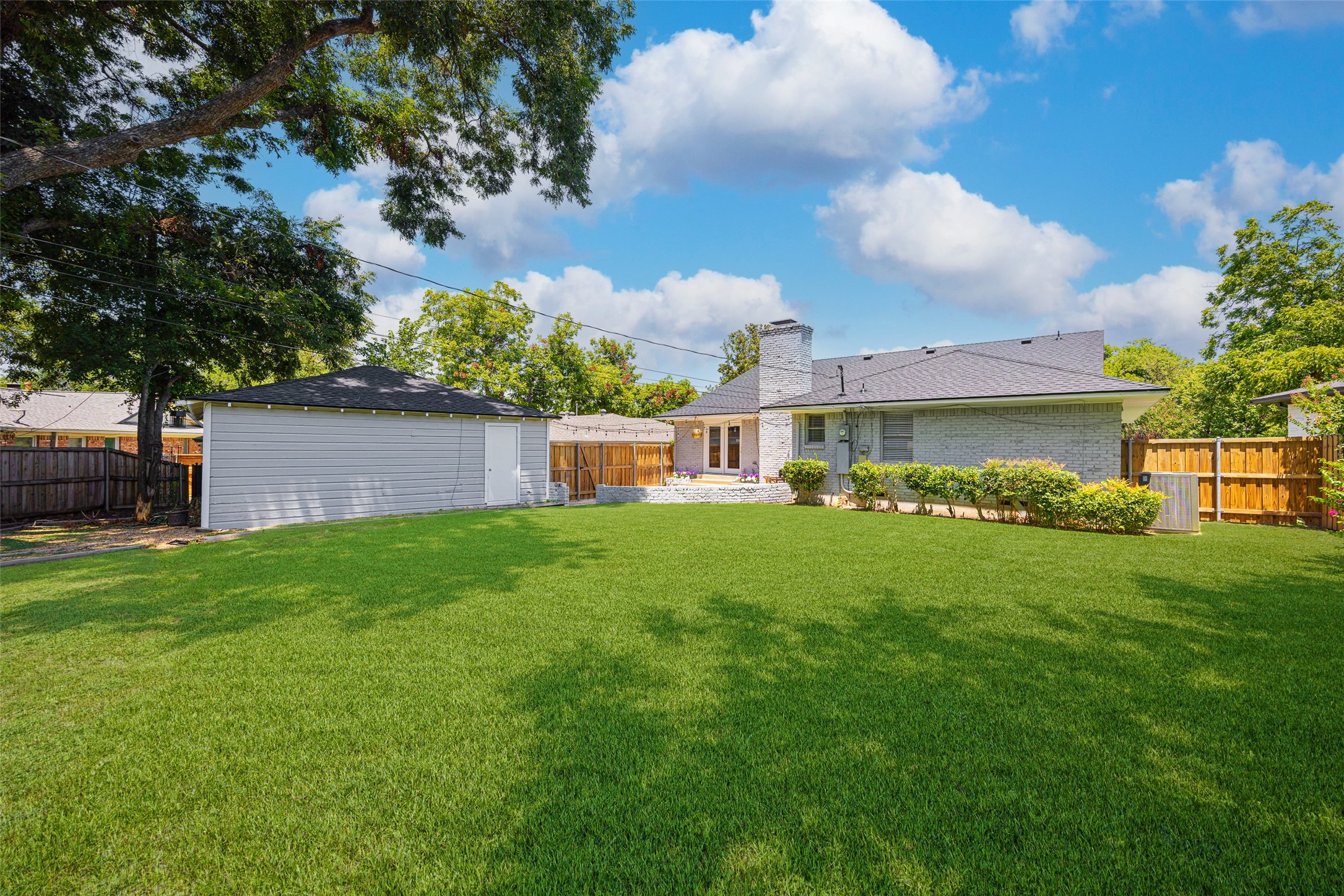 2369 Oldbridge Drive Dallas TX 75228