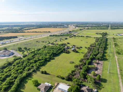 4037 Old Dallas Road Elm Mott TX 76640