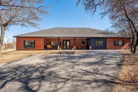 1015 County Road 134 Stephenville TX 76401