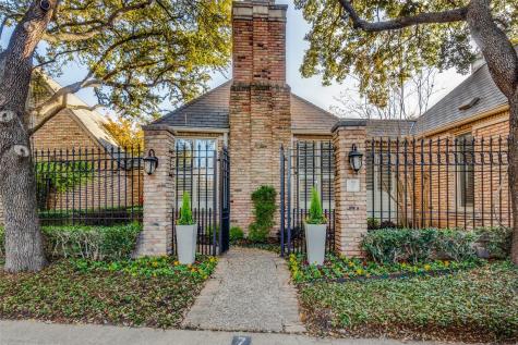 7 Stonecourt Drive Dallas TX 75225