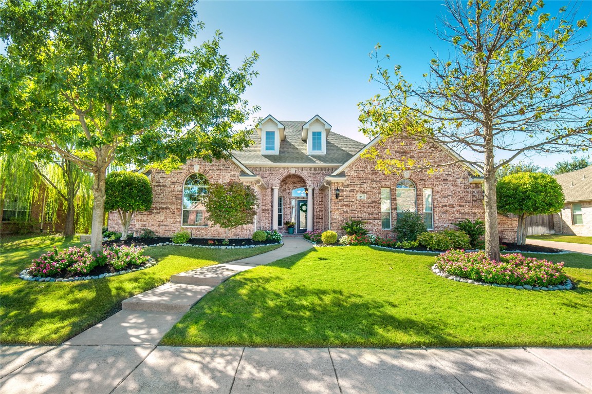 1011 Westminister Avenue Murphy TX 75094