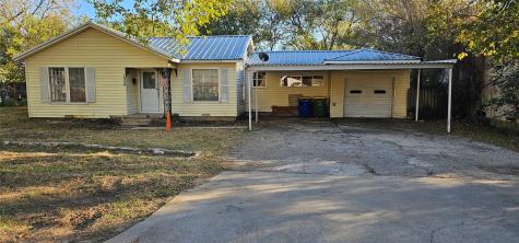 1028 E Walnut Street Hillsboro TX 76645