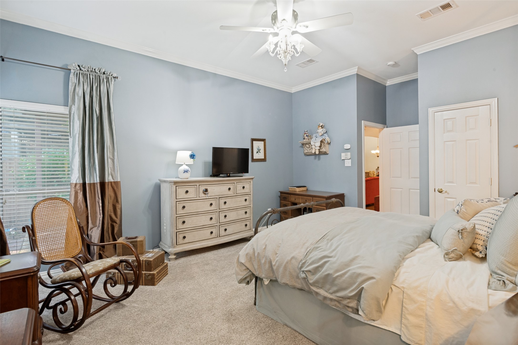 412 Hideaway Court Euless TX 76039