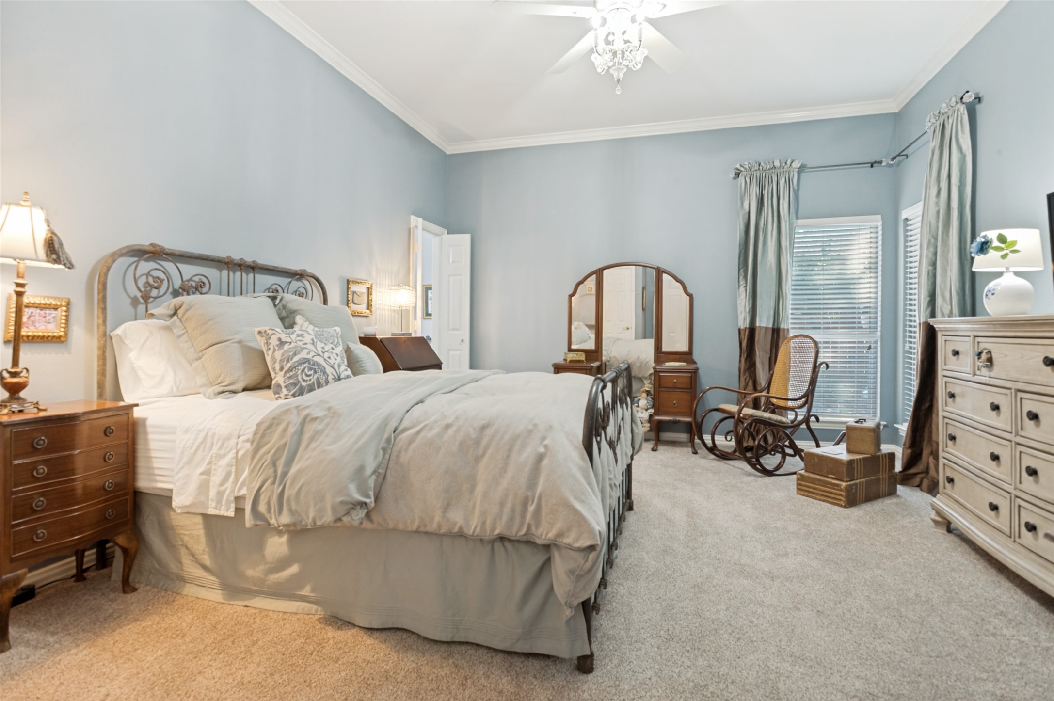 412 Hideaway Court Euless TX 76039