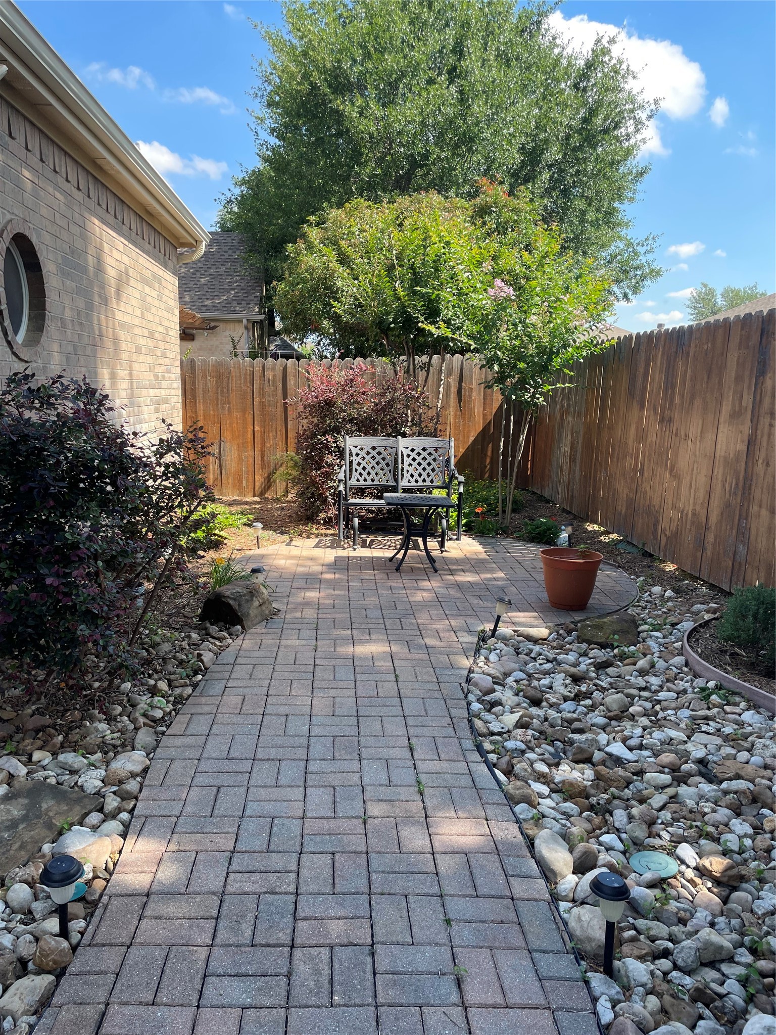 412 Hideaway Court Euless TX 76039