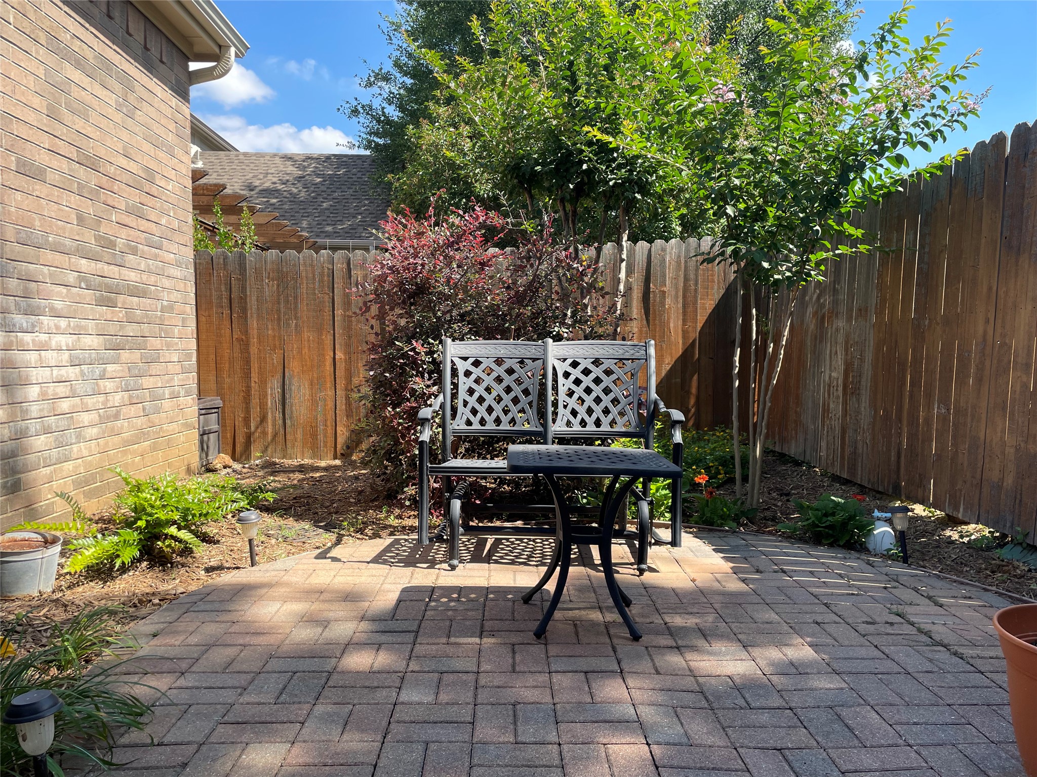 412 Hideaway Court Euless TX 76039