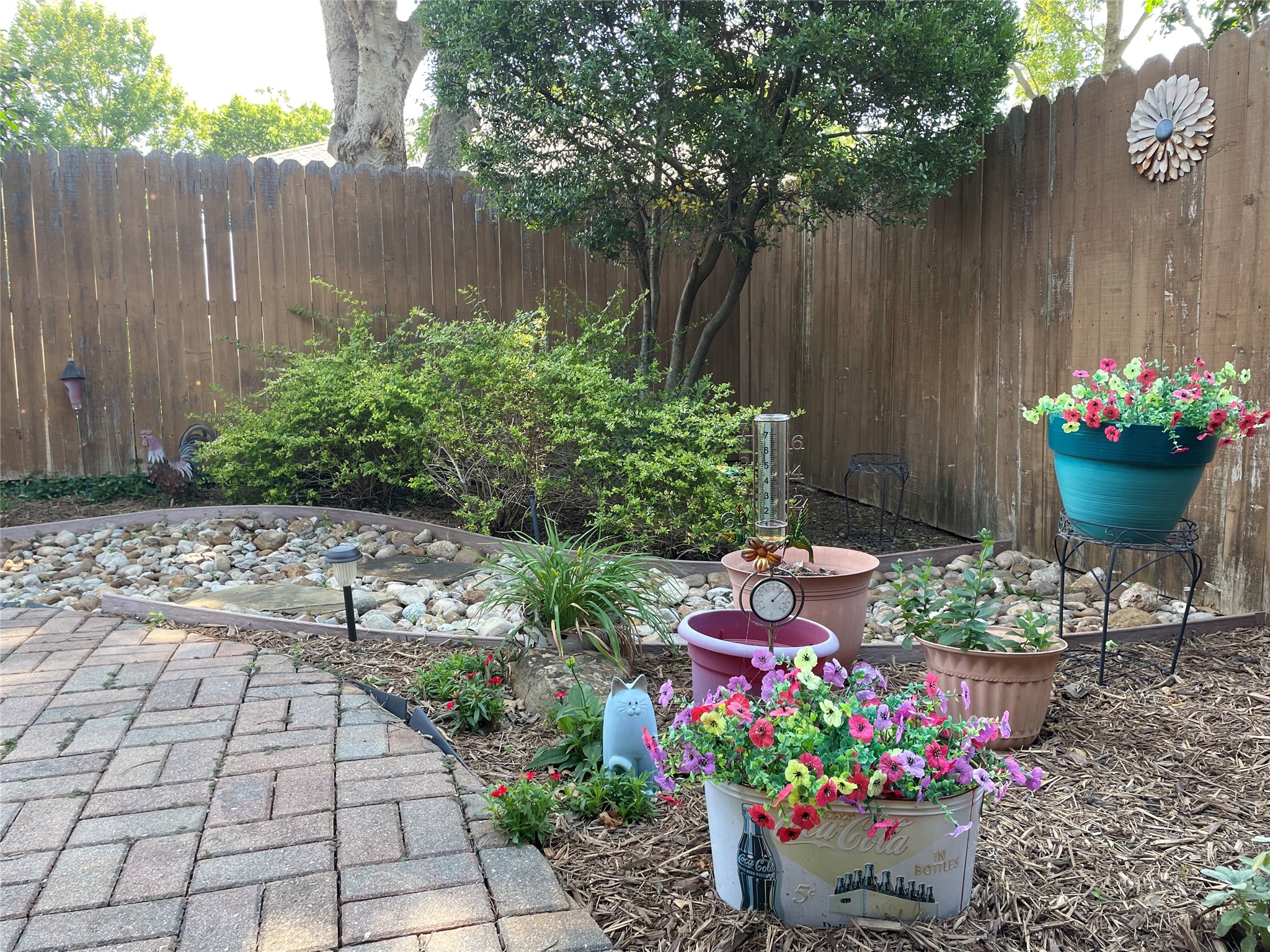 412 Hideaway Court Euless TX 76039