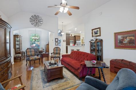412 Hideaway Court Euless TX 76039