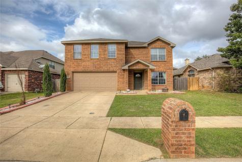 636 Bent Oak Drive Fort Worth TX 76131
