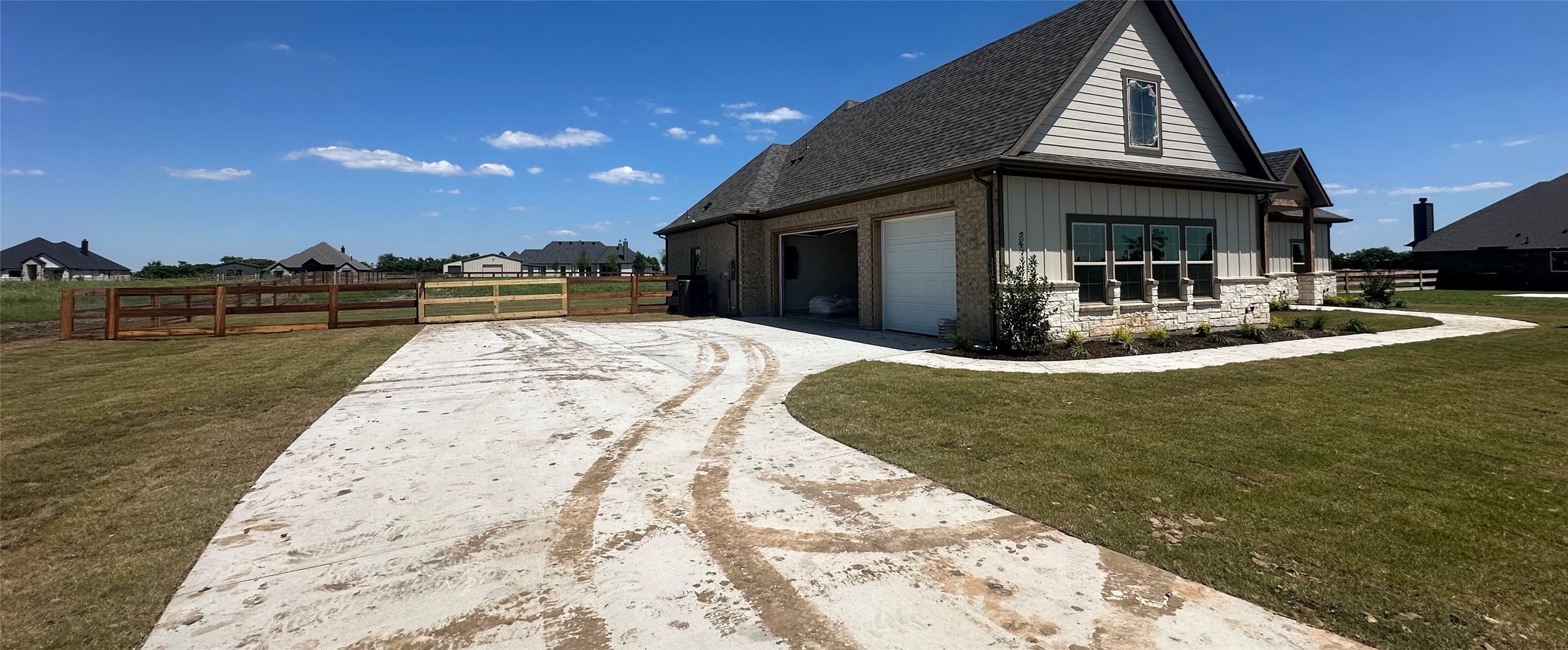 9424 Bluestem Lane Dish TX 76247