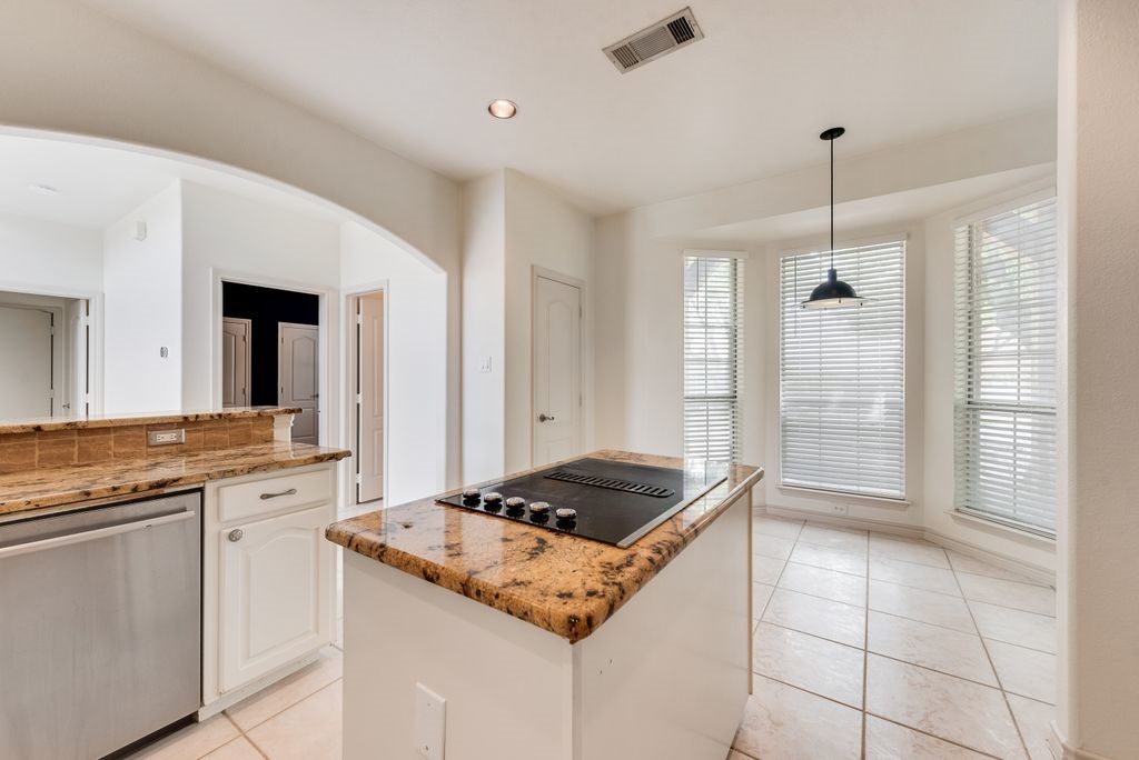 5900 Heron Cove Lane The Colony TX 75056