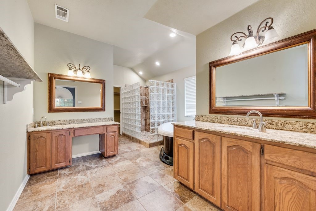 5900 Heron Cove Lane The Colony TX 75056