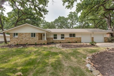 653 Ponderosa Drive Hurst TX 76053