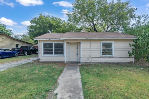 6025 Nell Street Forest Hill TX 76119