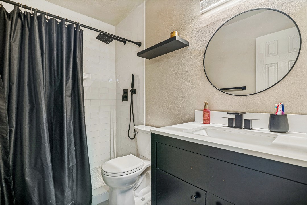 5301 Oceanport Drive Garland TX 75043
