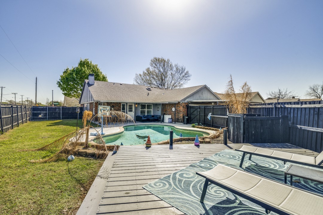 5301 Oceanport Drive Garland TX 75043