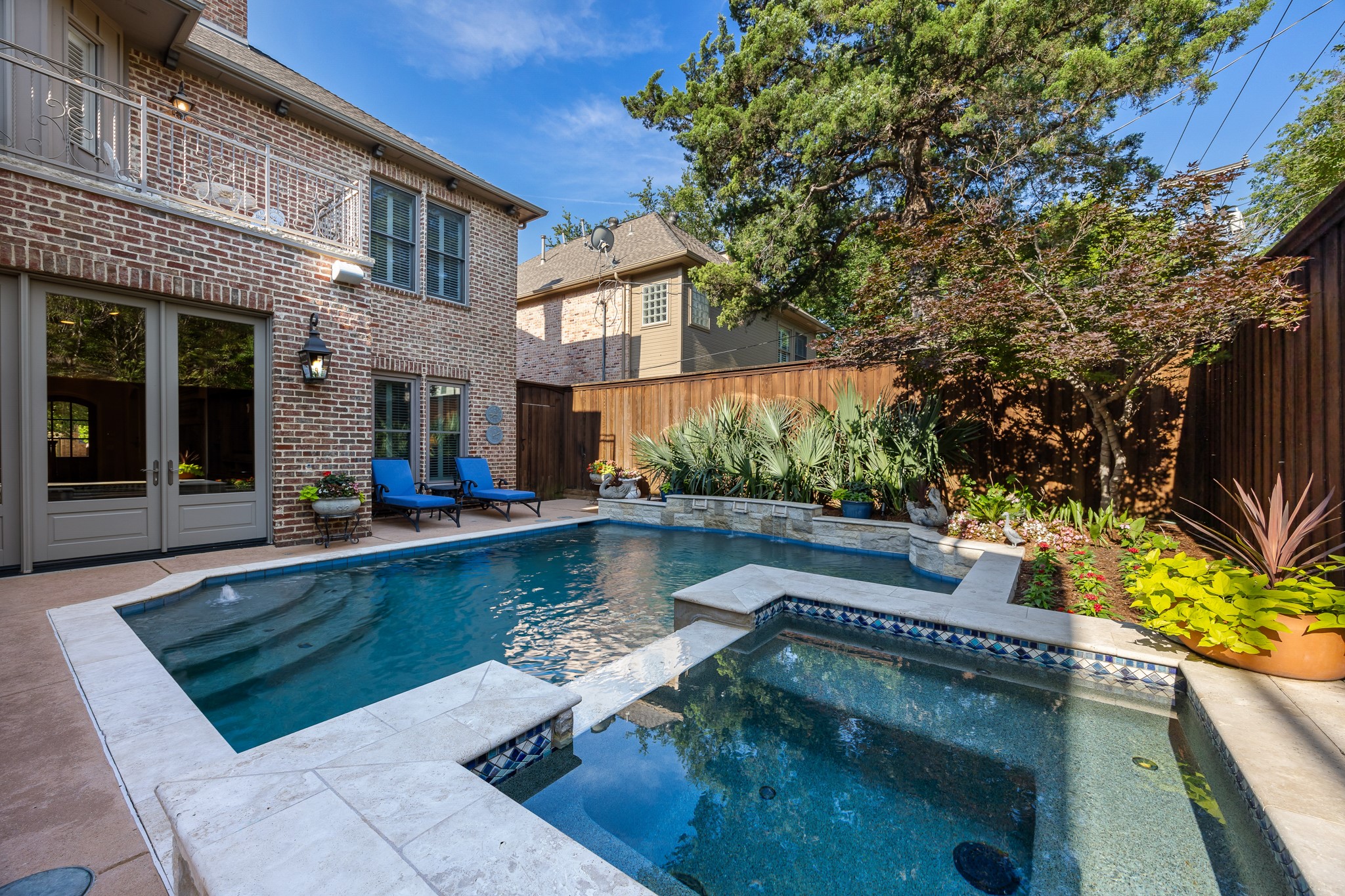 7215 Centenary Avenue Dallas TX 75225