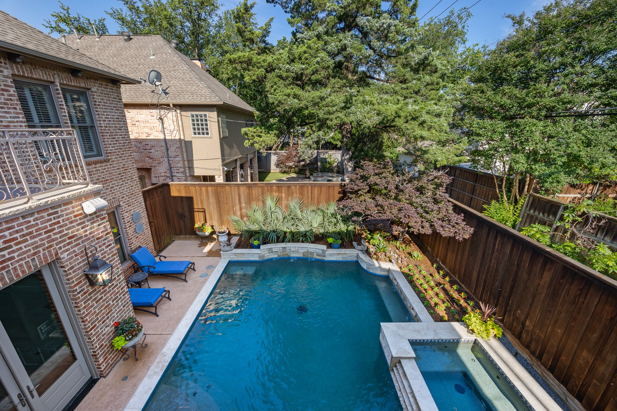 7215 Centenary Avenue Dallas TX 75225