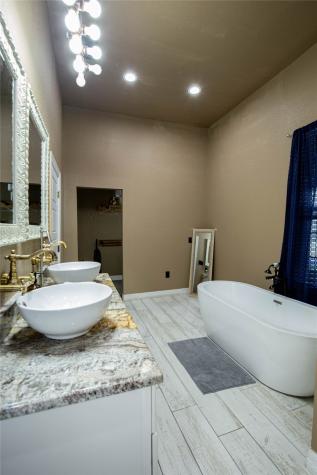 929 N 12th Street Waco TX 76707