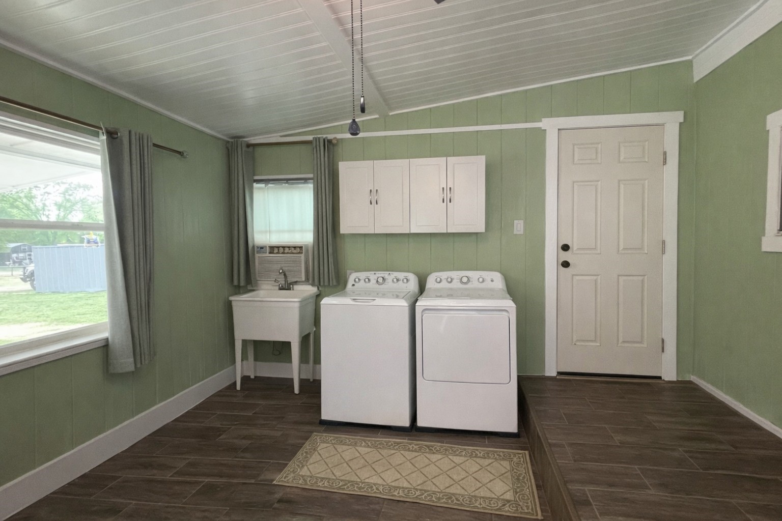 400 Comanche Quitman TX 75783