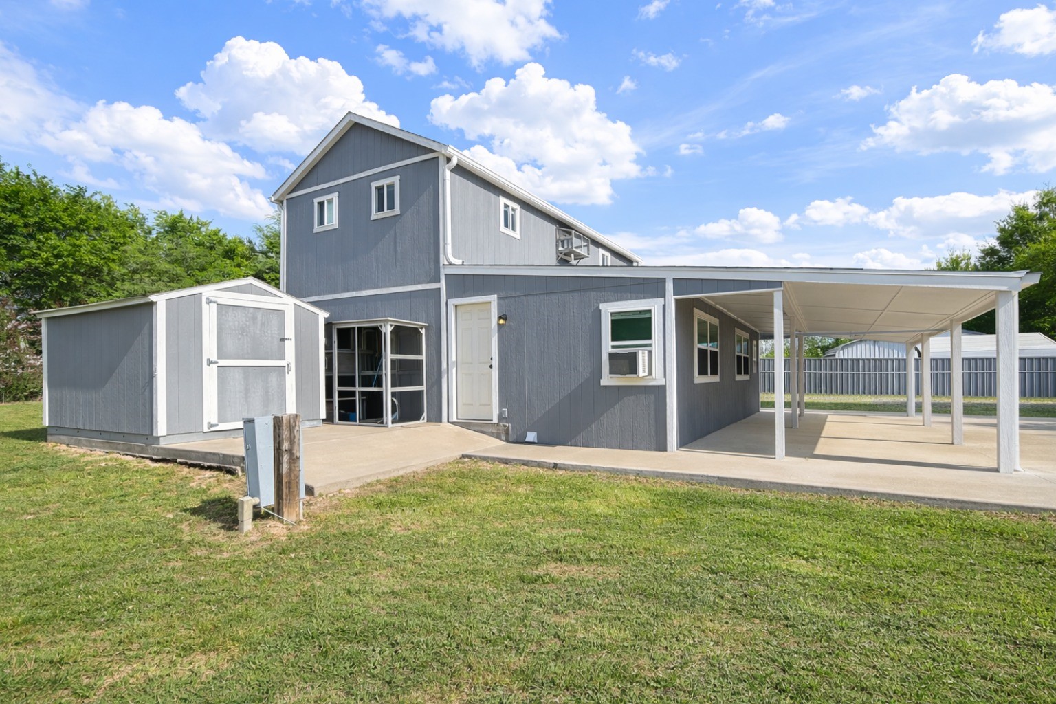 400 Comanche Quitman TX 75783