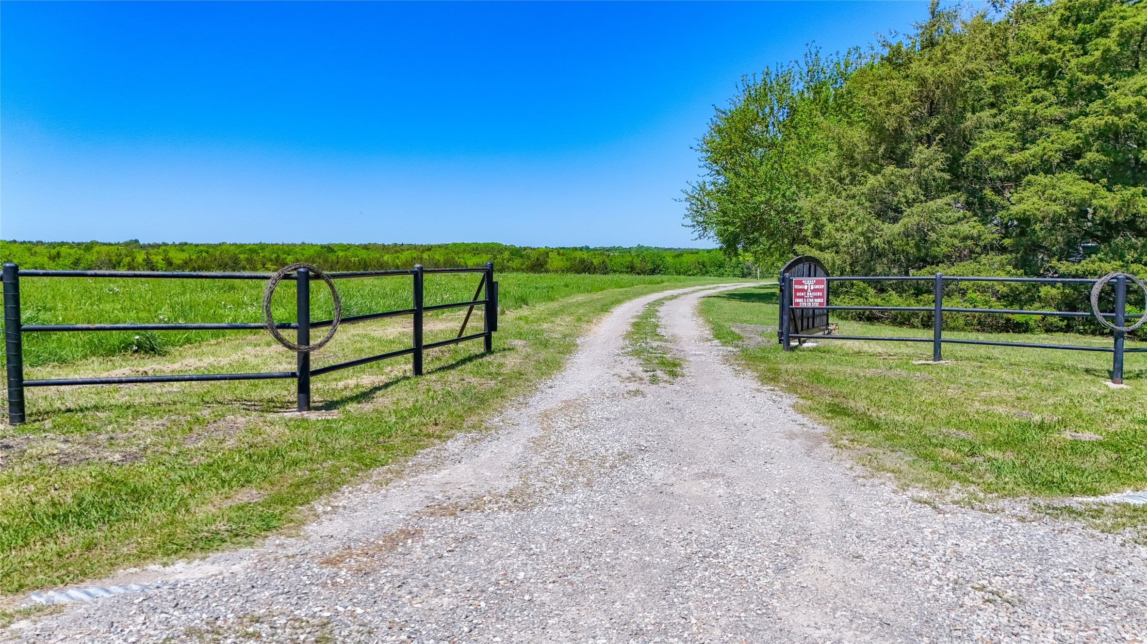 2729 County Road 3732 Wolfe City TX 75496