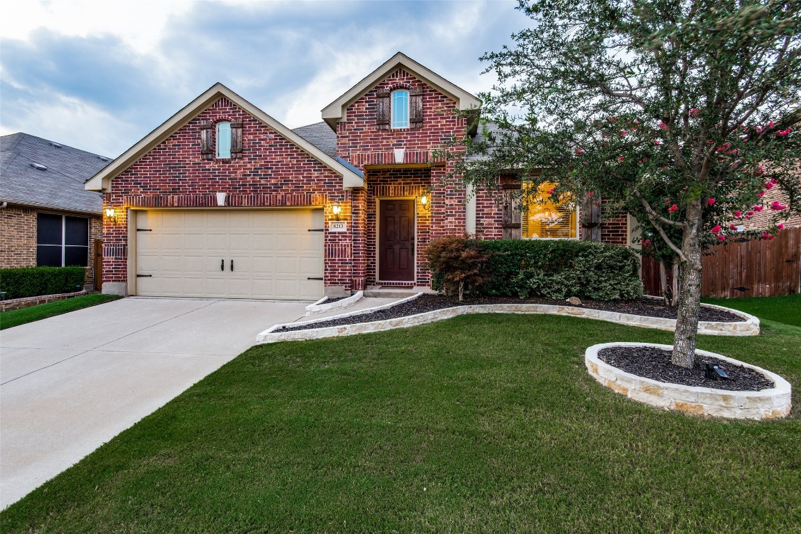 8213 Yukon Lane Aubrey TX 76227