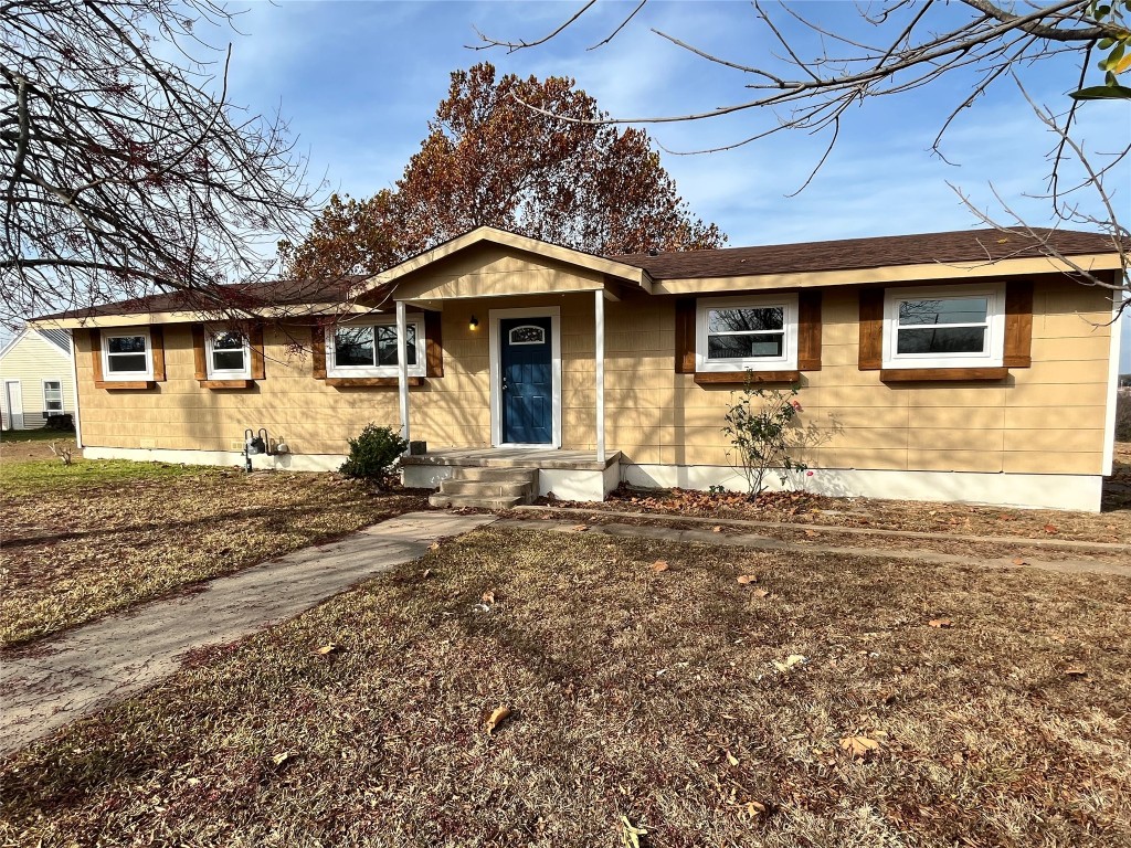 509 N Hall Street Hamilton TX 76531