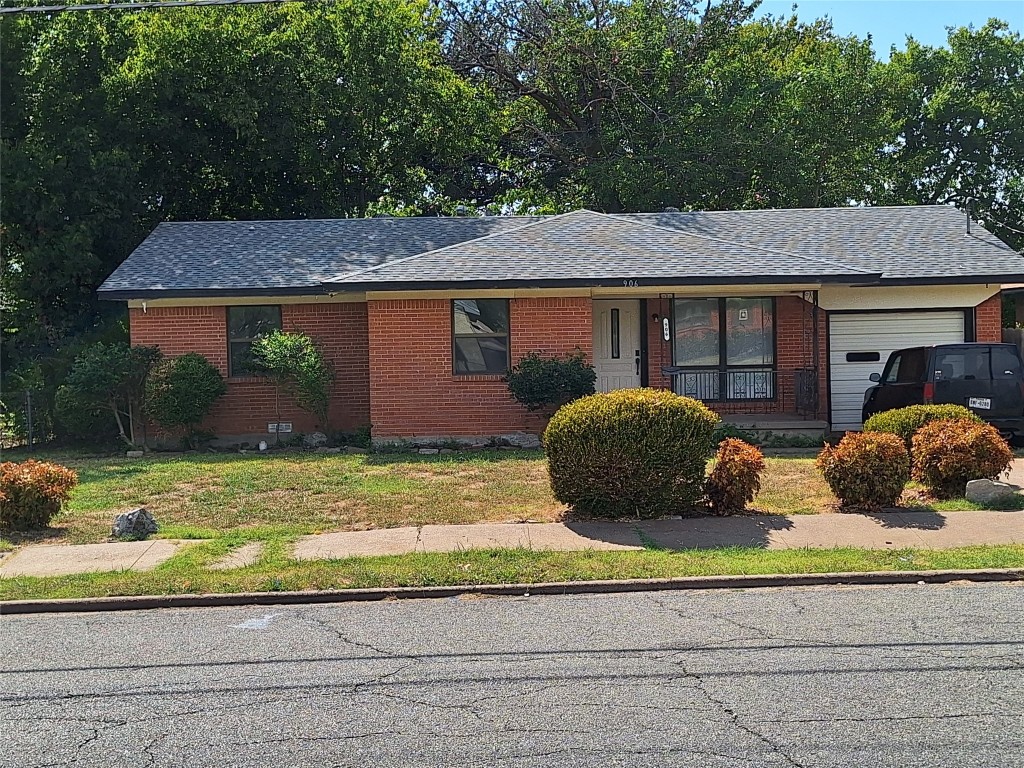 906 N Grant Drive Sherman TX 75092