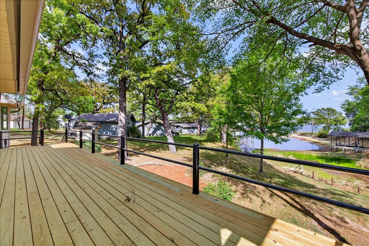 102 Summerall Drive Mabank TX 75156