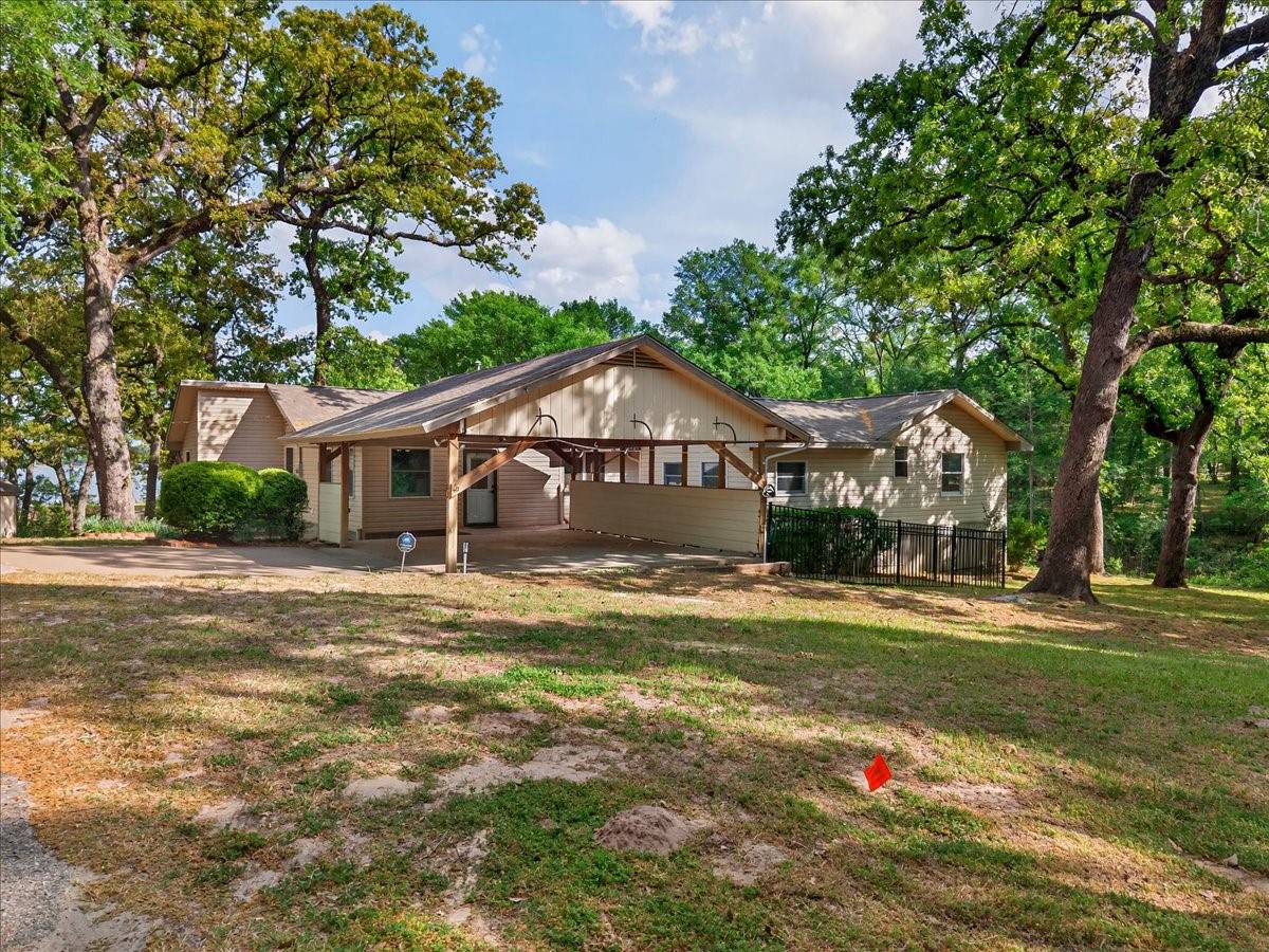102 Summerall Drive Mabank TX 75156
