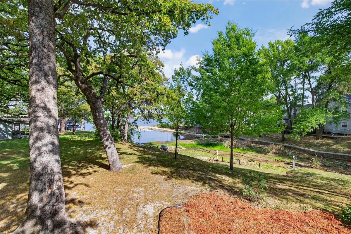 102 Summerall Drive Mabank TX 75156