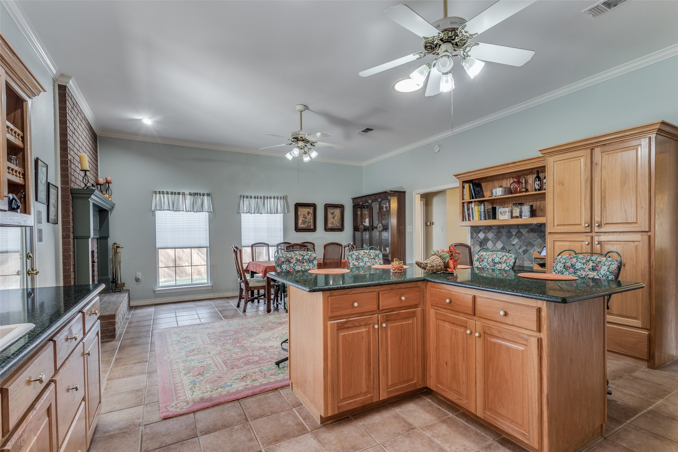 120 Modoc Trail Lake Kiowa TX 76240