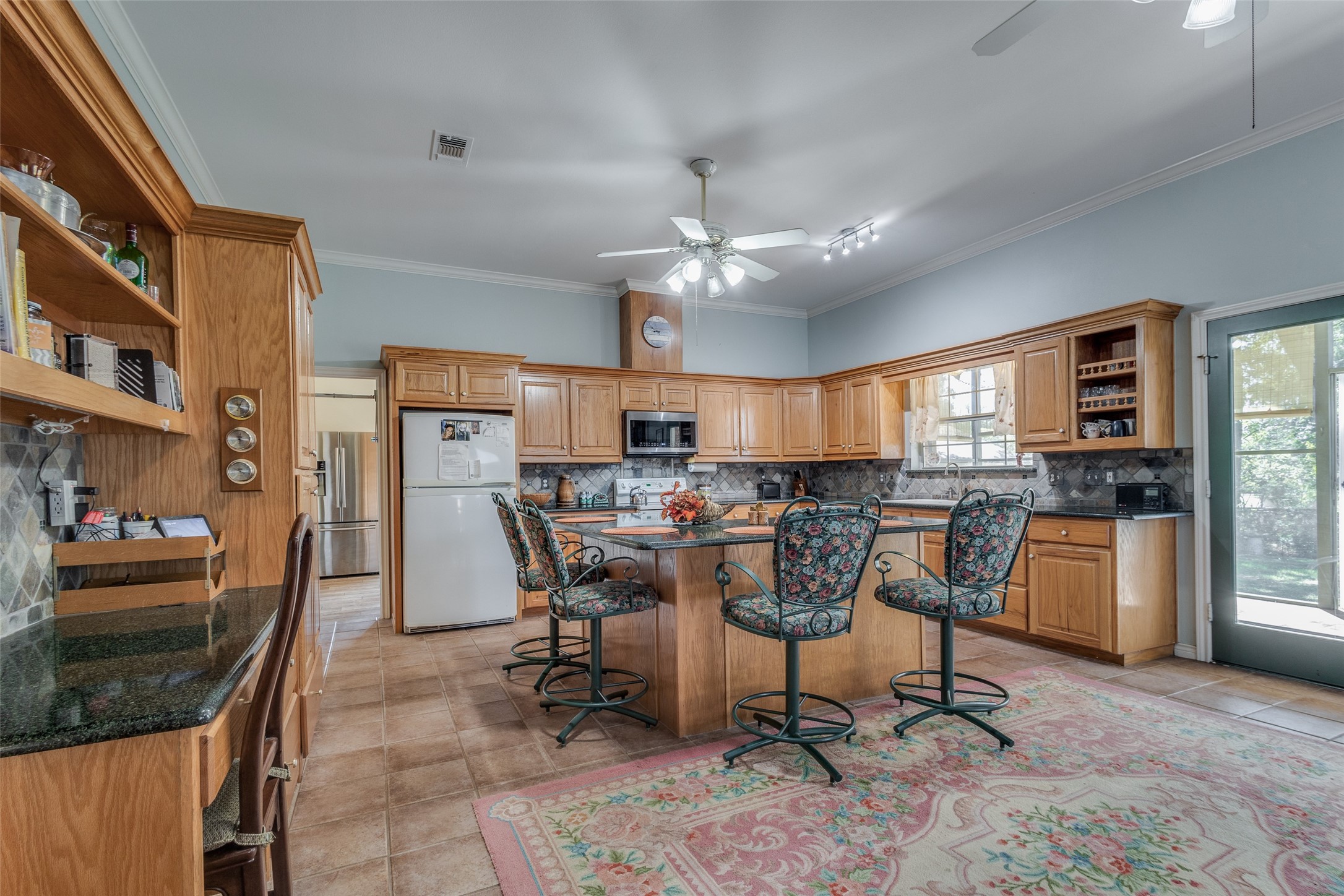 120 Modoc Trail Lake Kiowa TX 76240