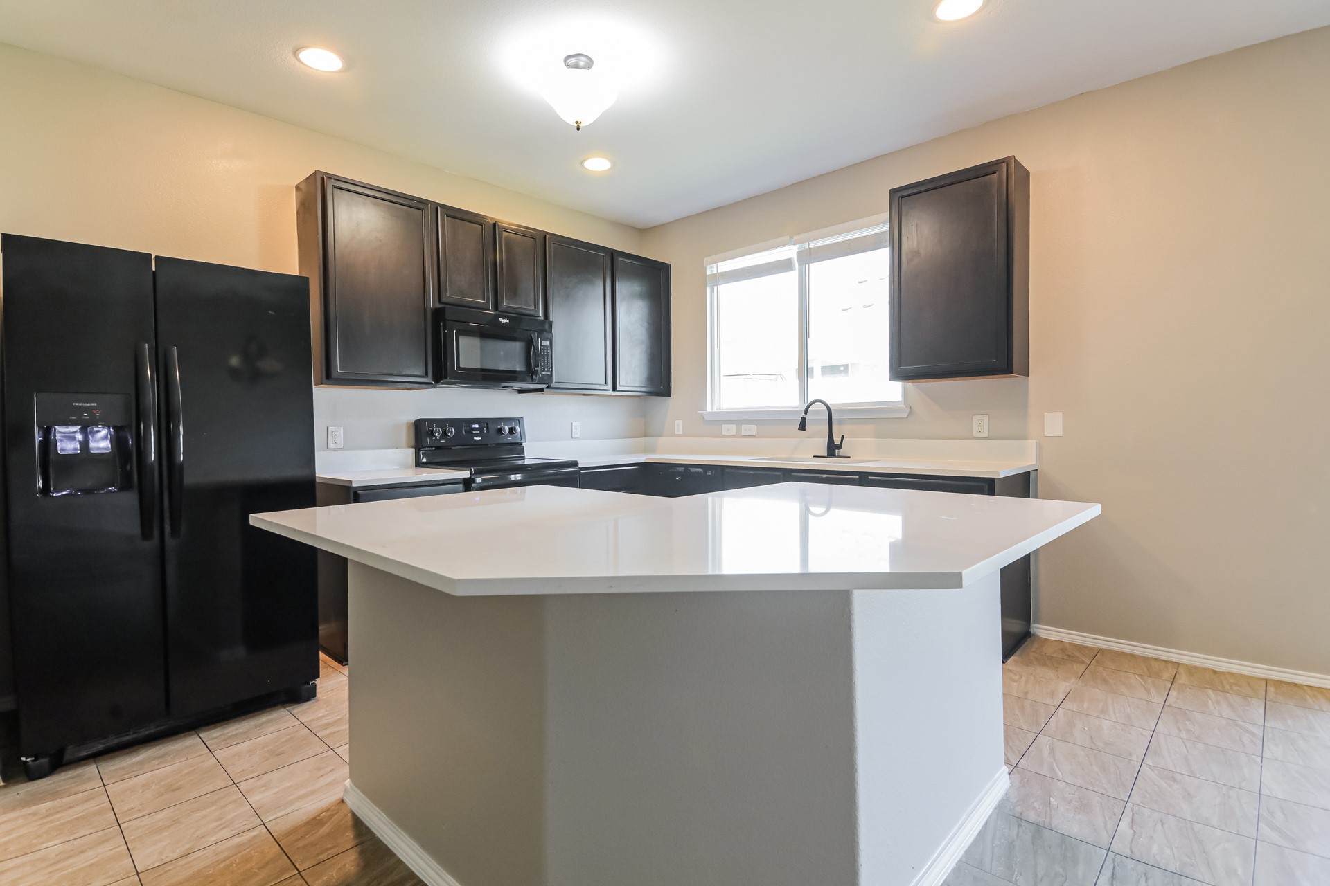 9109 Cranston Court Providence Village TX 76227