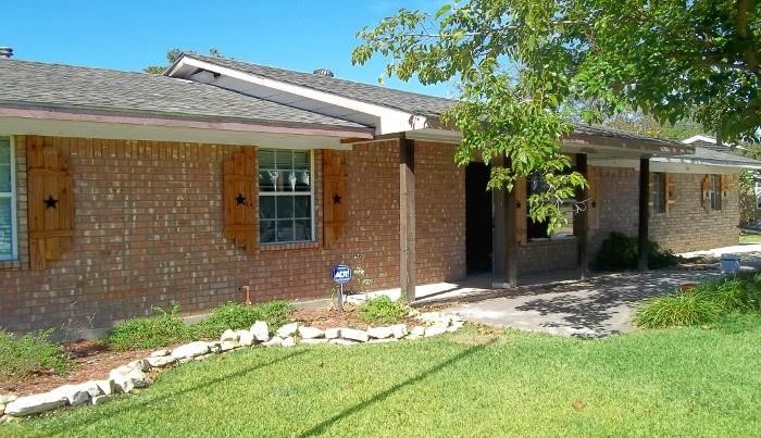 1111 N Houston Street Royse City TX 75189