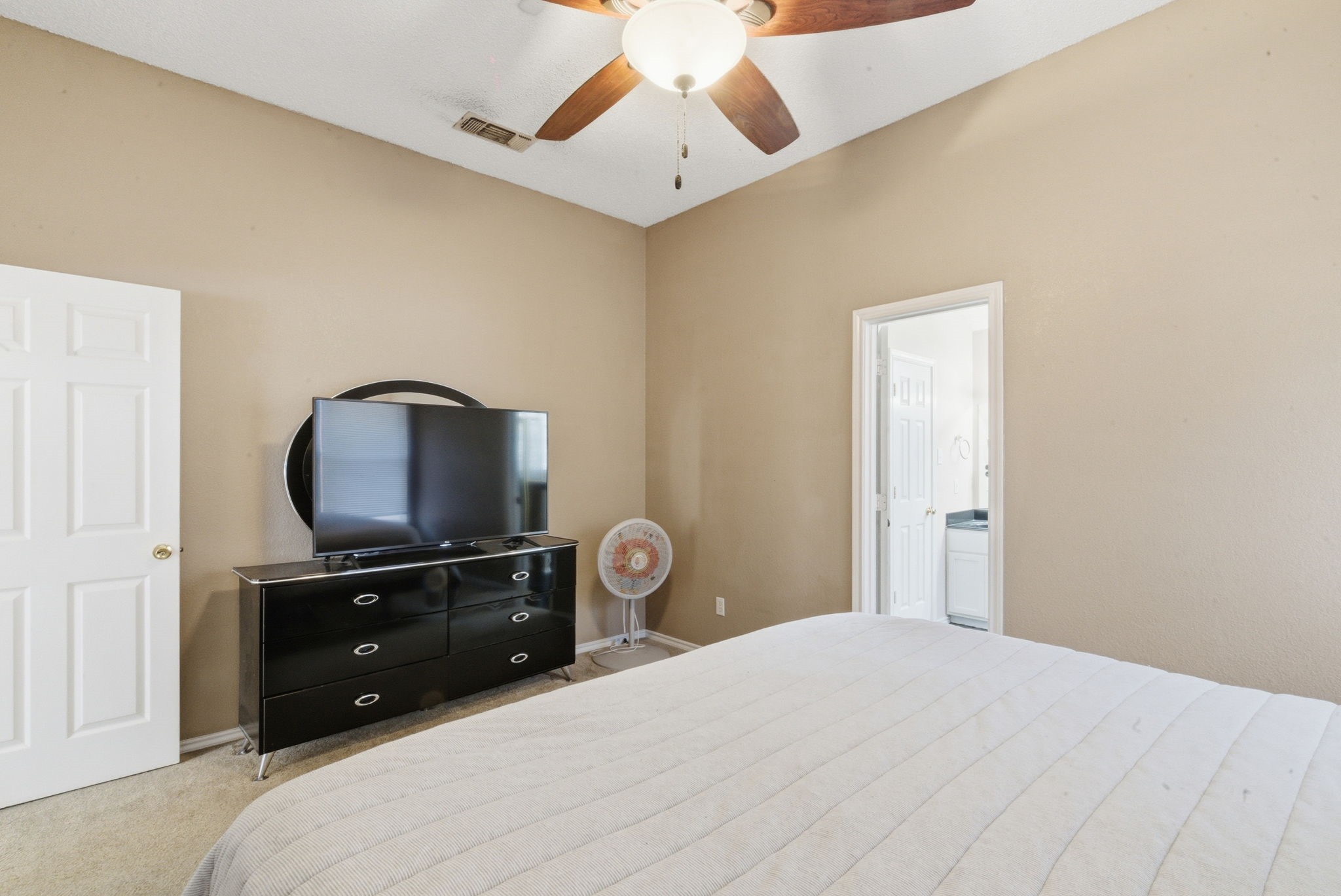 705 Oak Park Drive Azle TX 76020