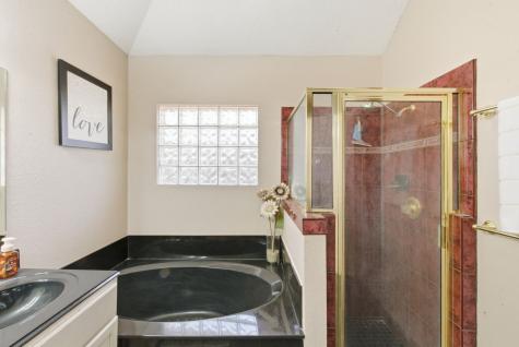 705 Oak Park Drive Azle TX 76020