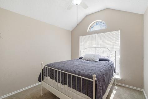 705 Oak Park Drive Azle TX 76020