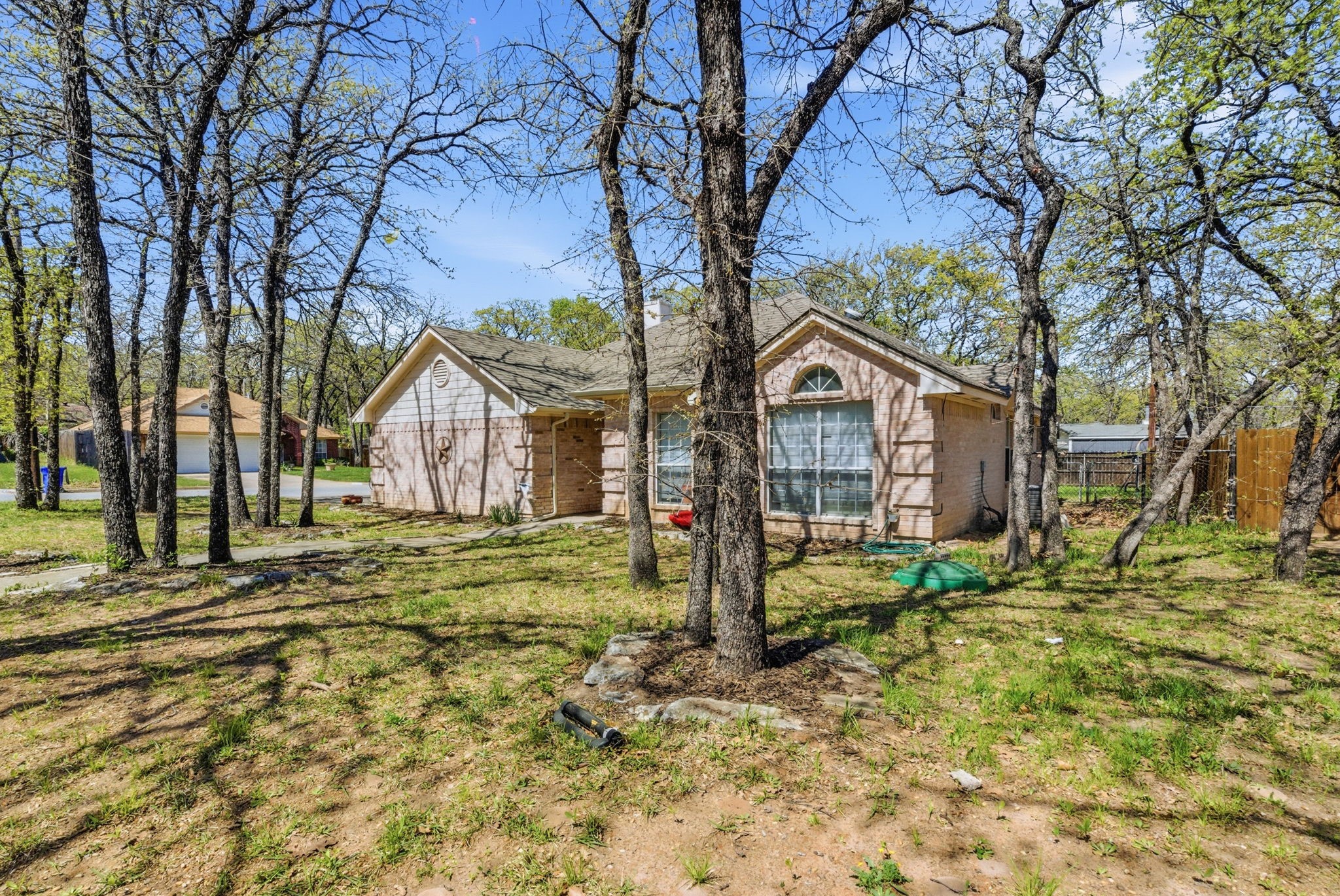 705 Oak Park Drive Azle TX 76020
