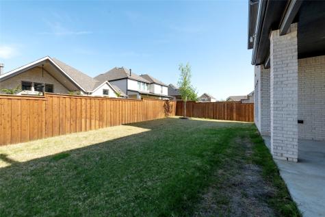8613 Hawthorn Drive The Colony TX 75056